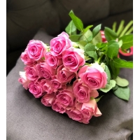 Букеты из розовых роз 40 см под ленту