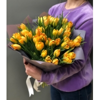 Букет с Оранжевым пионовидными тюльпанами 51 шт